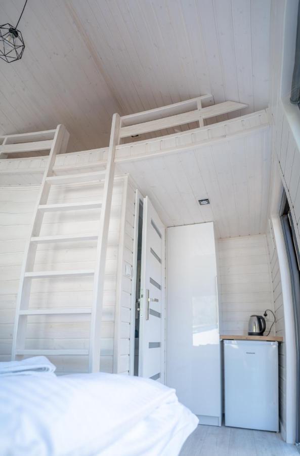 Pod Cyprysami - Surf & Family Resort Jastarnia Extérieur photo